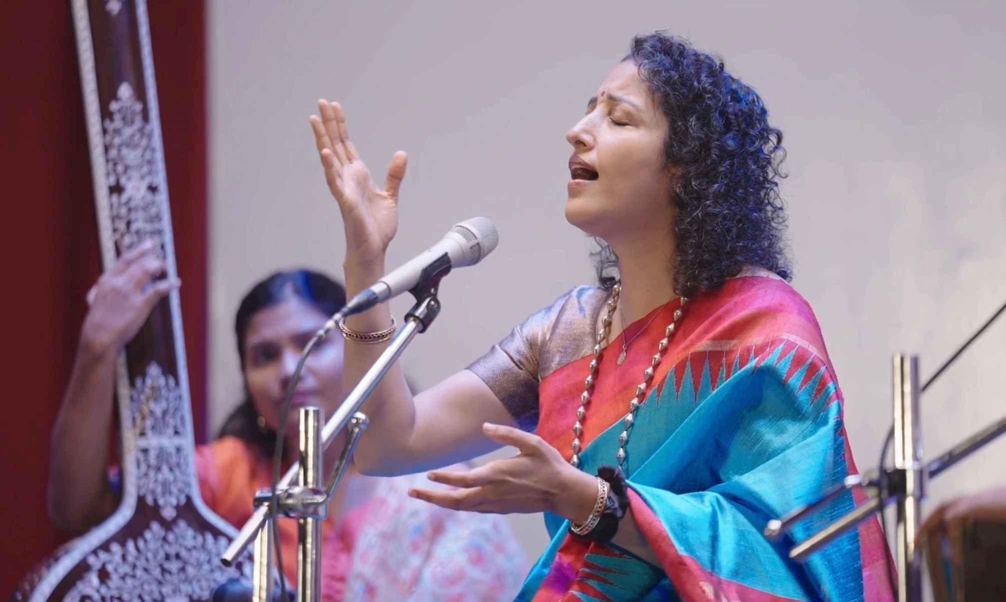 Priya Purushothaman Ji and Pandit Sudhindra Bhaumik Ji